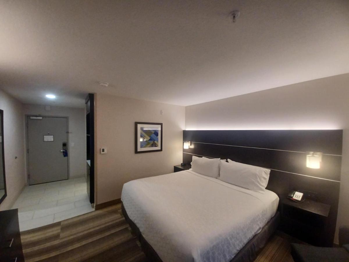 Holiday Inn Express & Suites Lincoln City By Ihg Exterior foto
