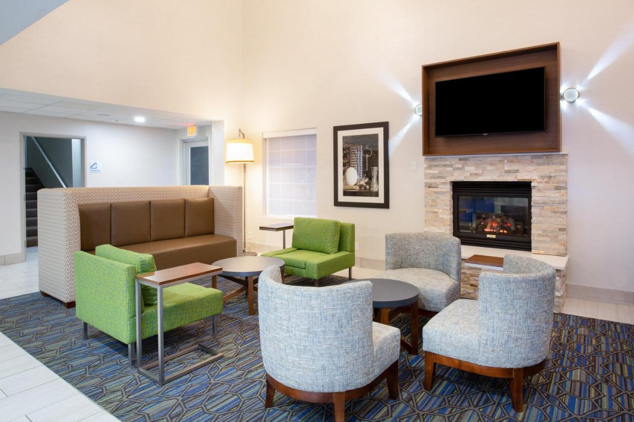 Holiday Inn Express & Suites Lincoln City By Ihg Exterior foto